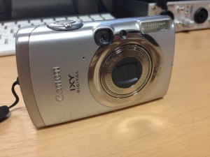 Canon IXY DIGITAL 810IS