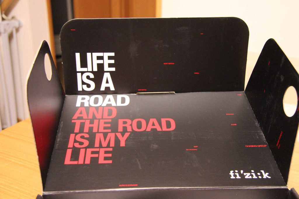 "LIFE IS A ROAD AND THE ROAD IS MY LIFE"のメッセージ