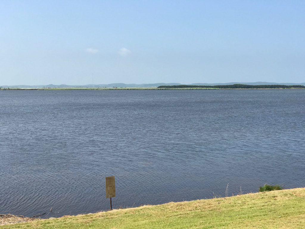 すごく穏やかな湖、十三湖