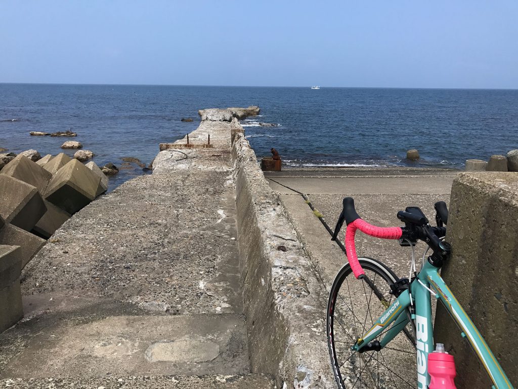 津軽海峡の海岸線